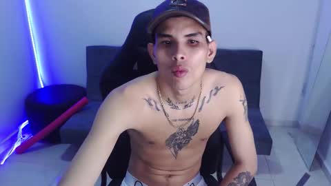 king_warlord online show from December 23, 2025, 7:28 am