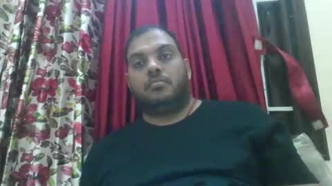 kingalpines1 online show from February 18, 2026, 6:37 pm