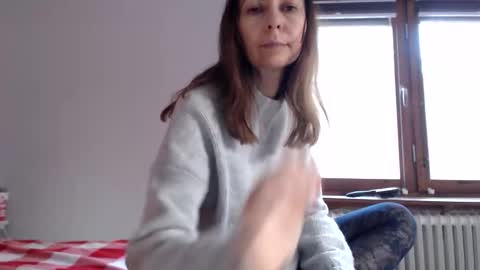 sexysexyhotwetpinkredpussy online show from May 2, 2026, 6:13 pm