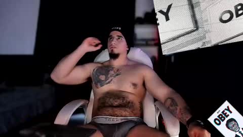 King Bear online show from February 9, 2025, 10:11 pm