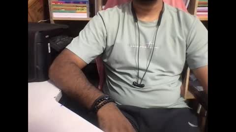 kingcobra_08 online show from May 28, 2026, 2:53 am