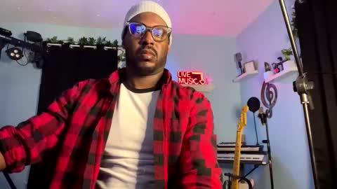 Snapshot of kingcorbra chatting on January 19, 2025, 9:55 am KC online show from January 19, 2025, 9:55 am