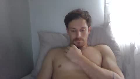 Snapshot of kingharold92 chatting on June 18, 2026, 2:10 pm kingharold92 online show from June 18, 2026, 2:10 pm