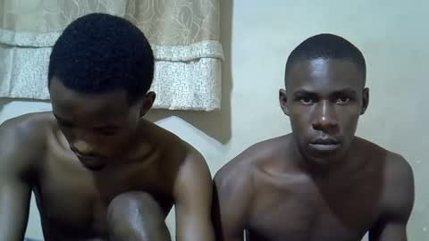 kingsleeee online show from May 19, 2026, 4:41 am