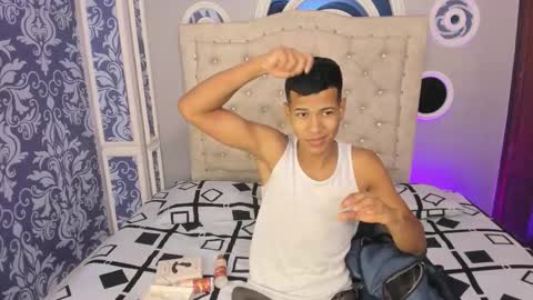 Snapshot of kingstark_ chatting on October 6, 2025, 11:18 am sebastian online show from October 6, 2025, 11:18 am