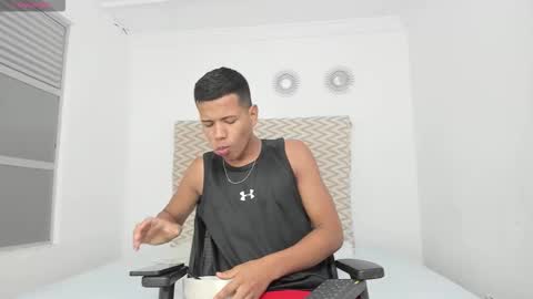 Snapshot of kingstark_ chatting on October 17, 2025, 11:13 am sebastian online show from October 17, 2025, 11:13 am