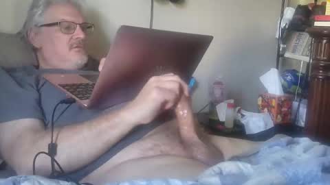 kingtongue10 online show from March 23, 2026, 8:02 pm