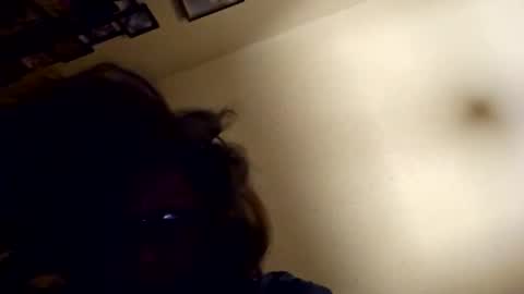 Snapshot of kinknest7591 chatting on October 18, 2025, 11:00 am kinknest7591 online show from October 18, 2025, 11:00 am