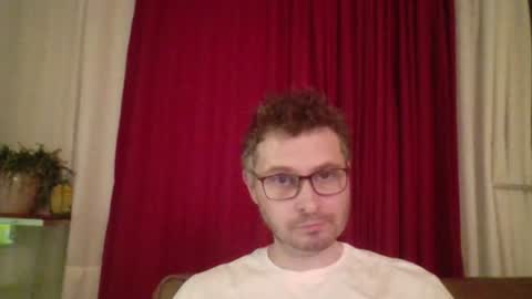 Snapshot of kinksubbydubby chatting on August 4, 2026, 8:44 pm kinksubbydubby online show from August 4, 2026, 8:44 pm