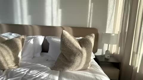 Snapshot of kinky__katia chatting on October 10, 2025, 5:17 am kinky__katia online show from October 10, 2025, 5:17 am