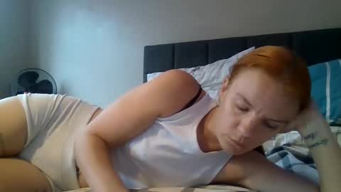 Snapshot of kinkycouple382541 chatting on September 11, 2025, 12:16 pm kinkycouple382541 online show from September 11, 2025, 12:16 pm