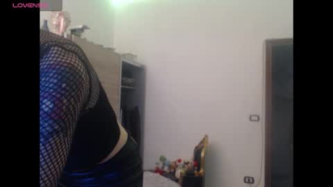 Snapshot of kinkyerikat chatting on September 29, 2025, 12:16 am Anya online show from September 29, 2025, 12:16 am