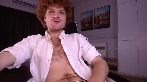 Snapshot of kinkypumpkin chatting on April 12, 2026, 9:20 pm Kenny online show from April 12, 2026, 9:20 pm