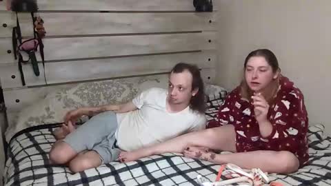 kinkyqueenandpet95 online show from March 11, 2026, 2:06 am