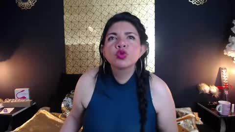 kinkyy_mom online show from April 16, 2026, 9:39 pm
