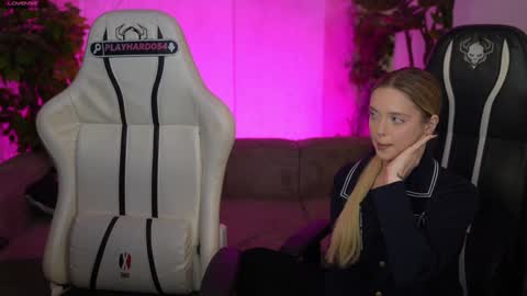 Sweet girls online show from December 4, 2025, 8:23 am