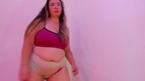 kira_antonella online show from May 21, 2026, 10:50 pm