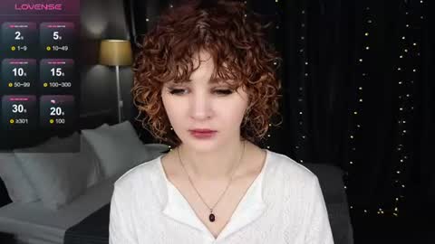 Snapshot of kira_fluffy chatting on June 25, 2026, 12:21 am Kira online show from June 25, 2026, 12:21 am