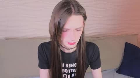 Snapshot of kira_long chatting on January 17, 2026, 5:34 am MADI online show from January 17, 2026, 5:34 am