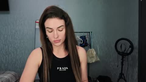 Snapshot of kira_love1 chatting on May 11, 2026, 4:37 pm Kira love1 online show from May 11, 2026, 4:37 pm