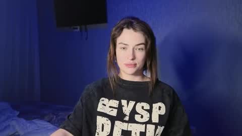 Snapshot of kira_love1 chatting on May 12, 2026, 9:56 pm Kira love1 online show from May 12, 2026, 9:56 pm