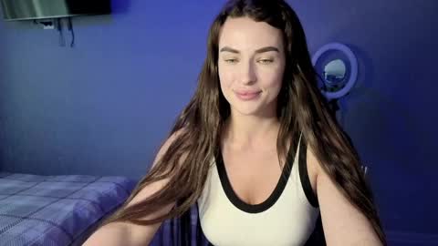 Snapshot of kira_love1 chatting on May 27, 2026, 5:10 pm Kira love1 online show from May 27, 2026, 5:10 pm