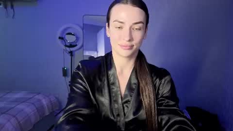 Snapshot of kira_love1 chatting on June 9, 2026, 12:06 pm Kira love1 online show from June 9, 2026, 12:06 pm