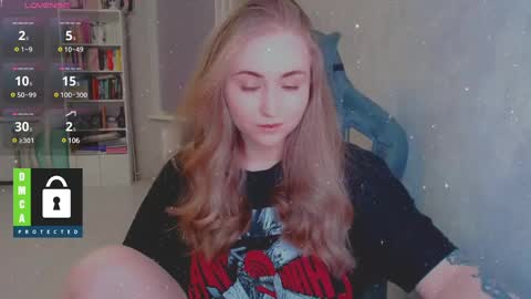 you know thumb up me please its important online show from February 22, 2025, 5:24 pm