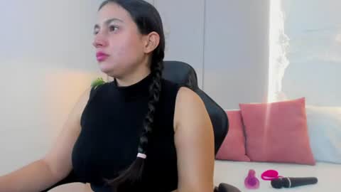K I R A online show from June 24, 2026, 11:09 am