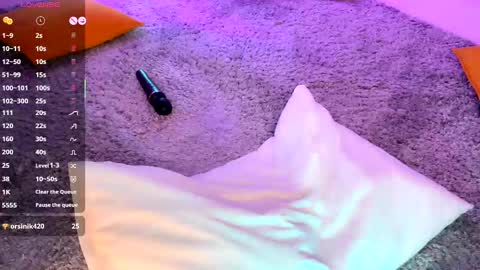 Snapshot of kira_sapphire chatting on February 19, 2025, 3:39 am Kira online show from February 19, 2025, 3:39 am