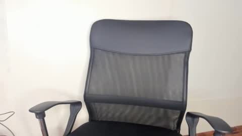 kira stormm58 online show from February 23, 2026, 9:45 pm