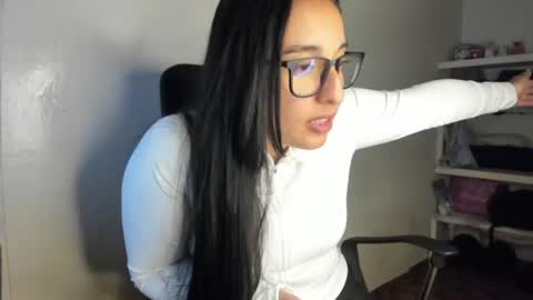 Snapshot of kira_stormm58 chatting on June 10, 2026, 12:22 am kira stormm58 online show from June 10, 2026, 12:22 am