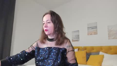 kiraadamss online show from November 26, 2025, 1:17 am