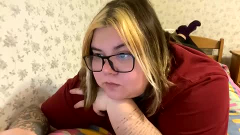 Just Kira online show from January 6, 2025, 2:25 pm