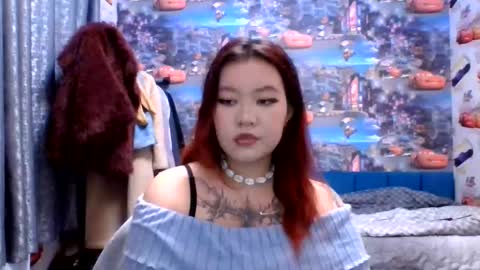 Snapshot of kiradrip chatting on November 11, 2025, 7:14 pm Kira online show from November 11, 2025, 7:14 pm