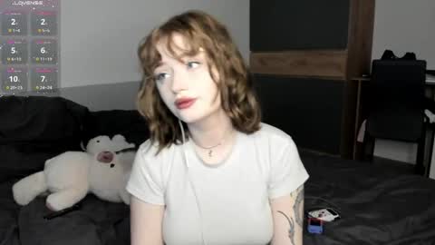 Snapshot of kirameowcam chatting on April 30, 2026, 8:15 pm kirameowcam online show from April 30, 2026, 8:15 pm