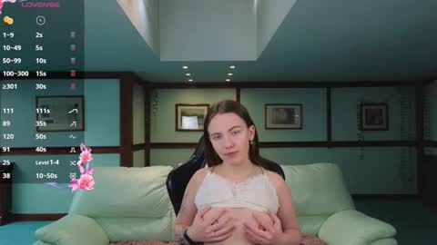  Kira  online show from March 3, 2026, 2:39 am