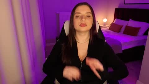 Snapshot of kirastorm_ chatting on February 11, 2026, 3:17 pm kirastorm_ online show from February 11, 2026, 3:17 pm