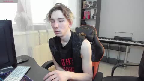 Kirill and Andrey online show from February 16, 2025, 12:43 pm