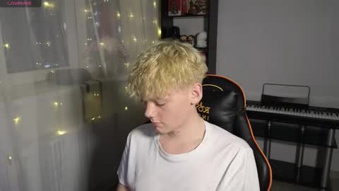 Kirill and Andrey online show from March 8, 2025, 11:07 pm