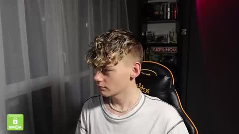 Kirill and Andrey online show from November 11, 2025, 11:27 pm