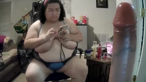 Kirra Rune online show from October 8, 2025, 2:20 am