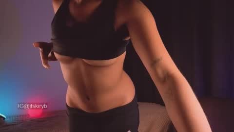 See you in a few minutes today December 1st. online show from November 15, 2025, 1:25 am