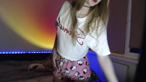 Snapshot of kisa____ chatting on October 27, 2025, 9:08 pm kisa____ online show from October 27, 2025, 9:08 pm