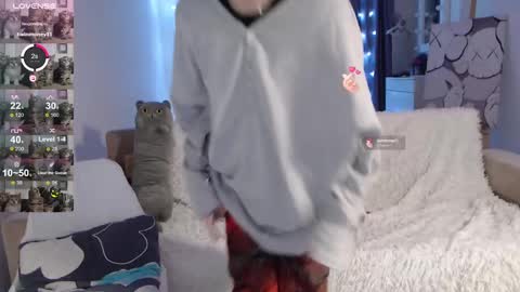 Snapshot of kisi_missi chatting on December 5, 2024, 11:29 pm Kisi online show from December 5, 2024, 11:29 pm