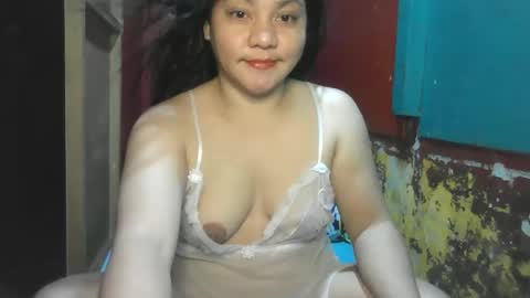 kiss_me_loves online show from November 4, 2025, 9:52 am