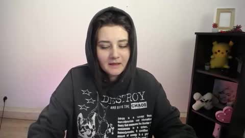 kissleoxx online show from February 23, 2026, 2:25 pm