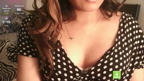 J online show from May 12, 2026, 5:54 pm