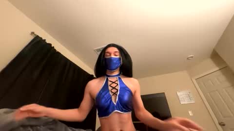 kitanamkxxx online show from April 4, 2026, 12:46 pm