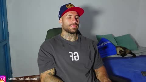 Snapshot of kite__ chatting on February 18, 2025, 12:48 am kite__ online show from February 18, 2025, 12:48 am